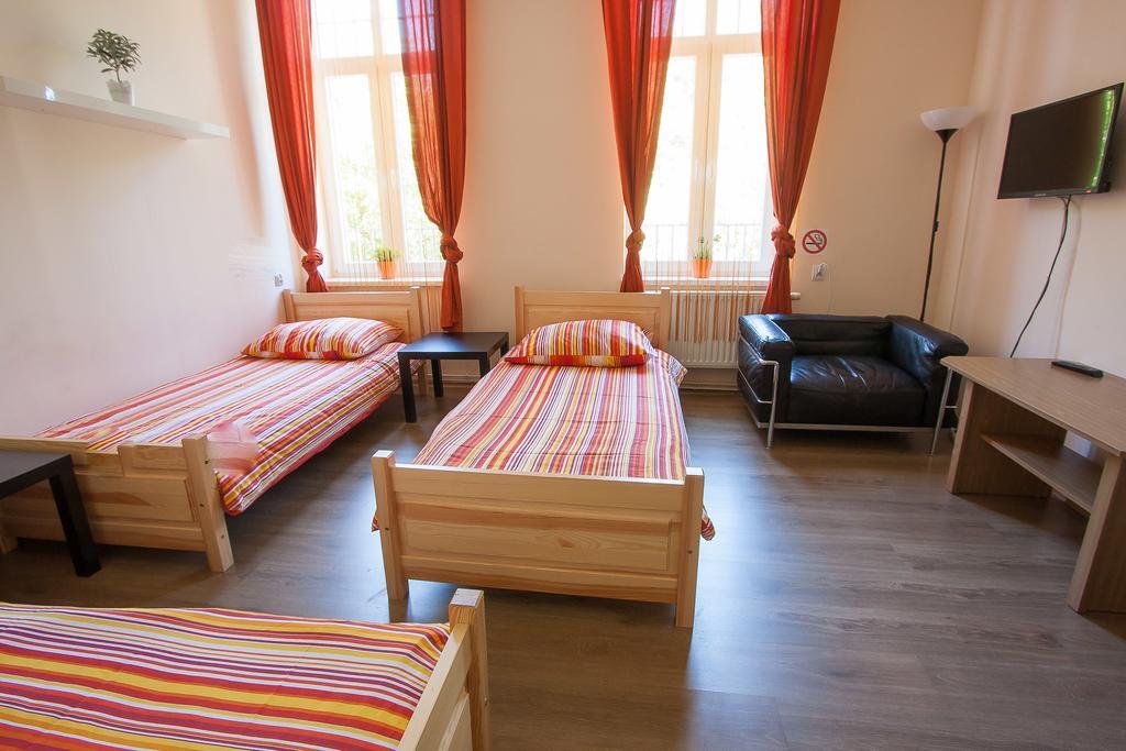 Hostel 4You Бельско-Бяла Экстерьер фото